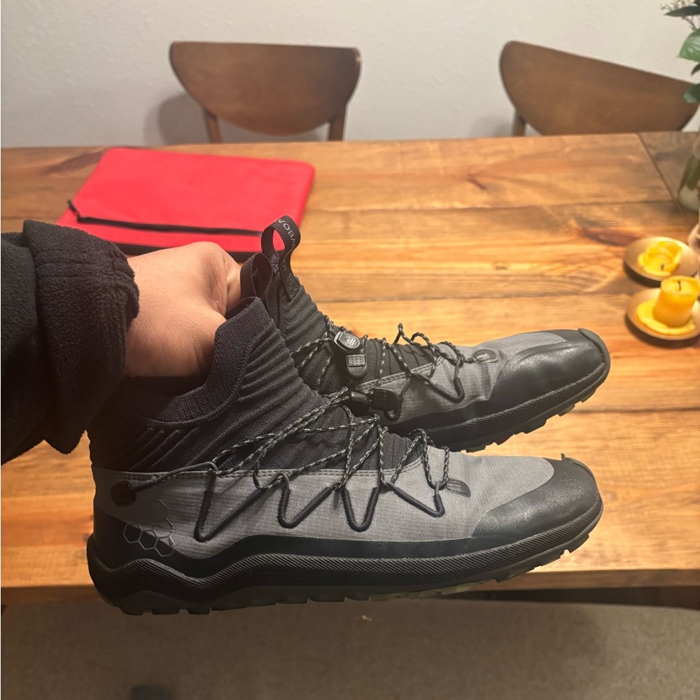 Vivo barefoot shoes